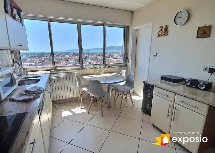 Bel Avec Vue Splendide Sur Toute La De - Parking Gratuit Colmar